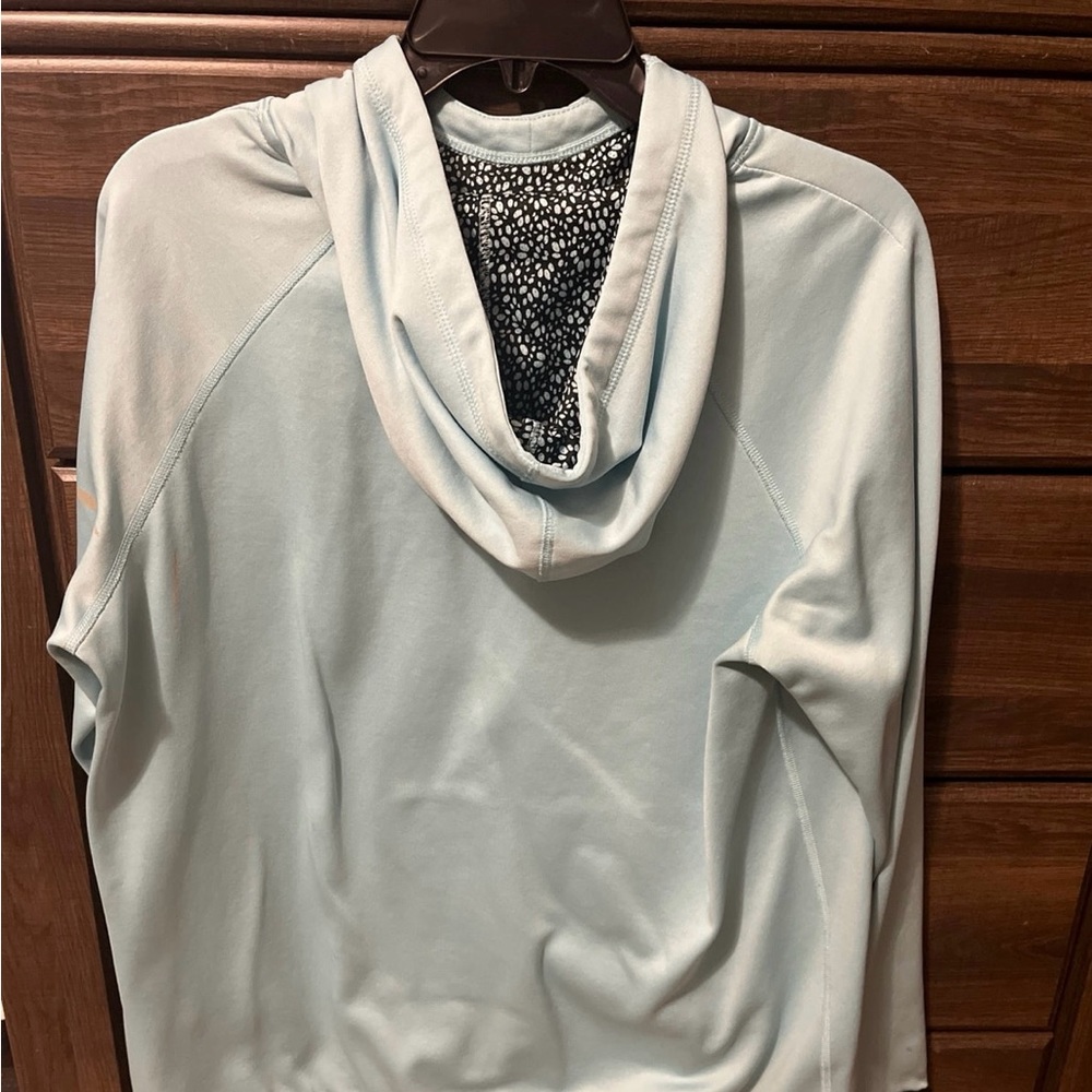 Women’s hoodie
